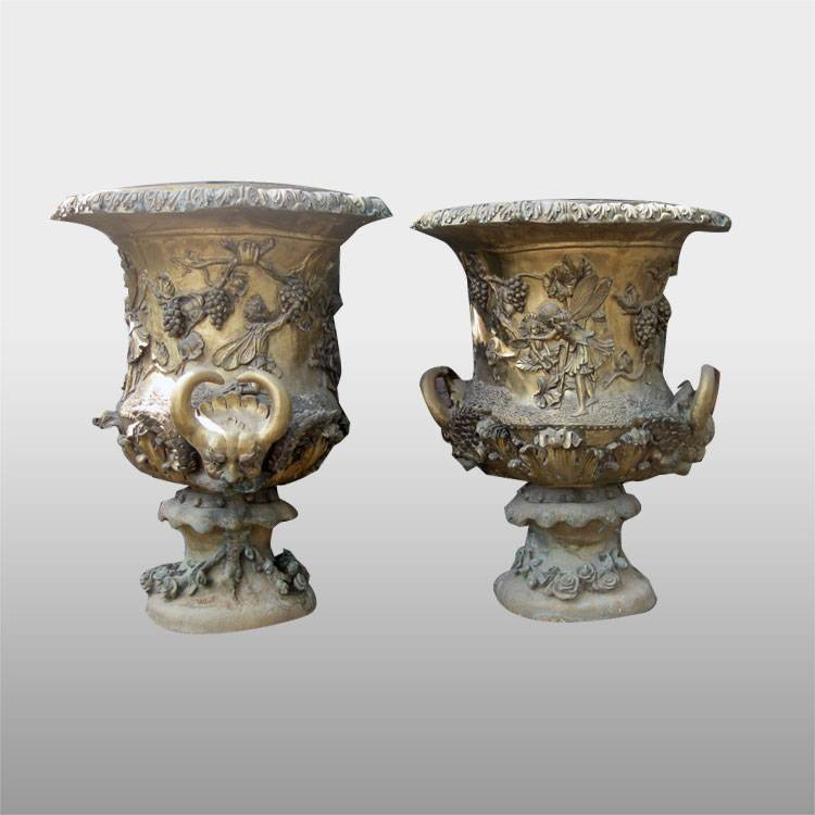 Kvalitná architektonická socha – domáca dekoratívna Liata moderná kovová váza – Atisan Works