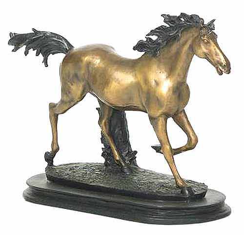 Статуя лошади из металлической отливки в античном стиле из латуни для украшения муниципального сада
