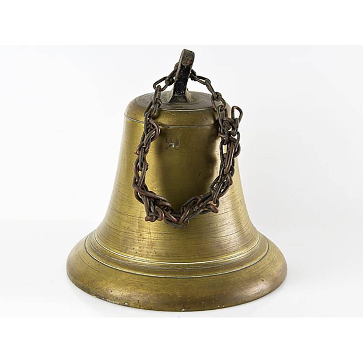 A vendita di una grande campana di chjesa in bronzu di l'artigianatu in metallo anticu