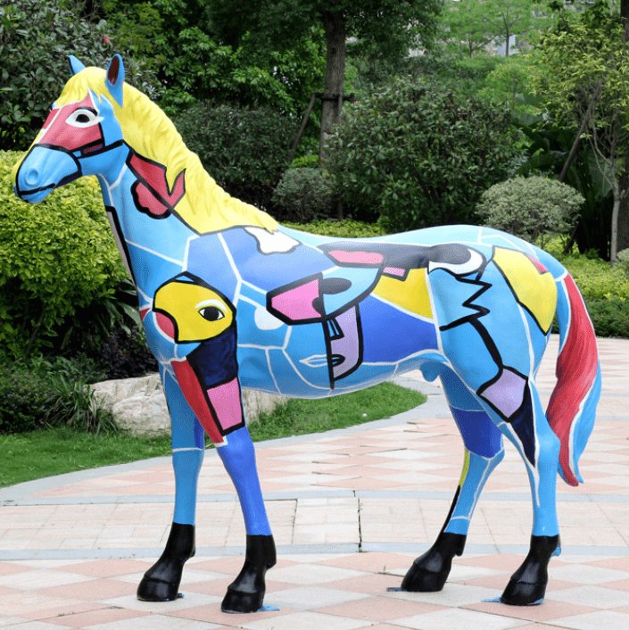 Prodaje se proizvođački veleprodajni konj od stakloplastike za vanjski dom i vrt u prirodnoj veličini