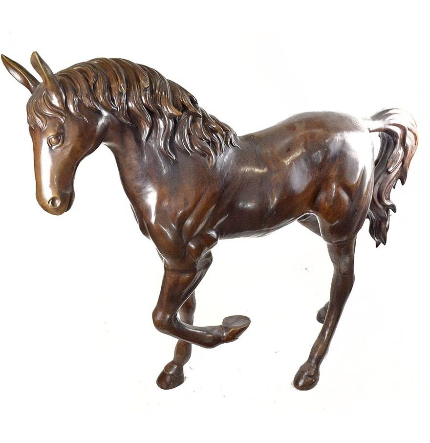 Trädgård och park dekoration skulptur metall gjutning naturlig storlek brons galopperande häst staty