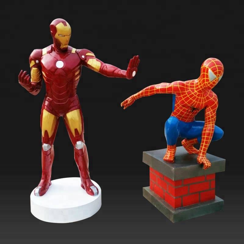 Statua di spiderman scultura in fibra di vetro di superman in resina a grandezza naturale