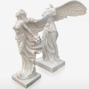 Niestandardowa naturalna marmurowa statua naturalnej wielkości kamienna skrzydlata rzeźba Zwycięstwo Samotraki