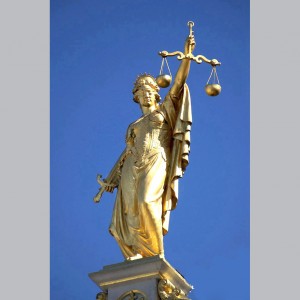 Brûnzen Themis Goddess of Lady Justice Statue Factory Supplier