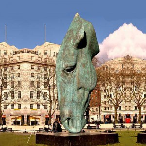 Brončana velika statua konjske glave na prodaju