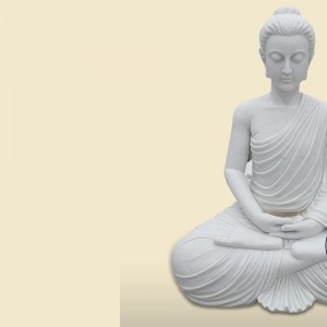 Персонализирана естествена мраморна градина Религиозна каменна статуя на седнал Буда в реален размер