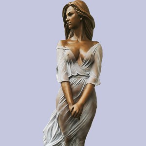 बिक्री के लिए गॉज स्कर्ट पहने हुए आदमकद कस्टम गार्डन कांस्य महिला की मूर्ति