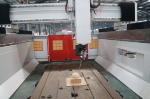 E10 vantage five-axis machining center（Magamit sa lainlaing mga materyales）