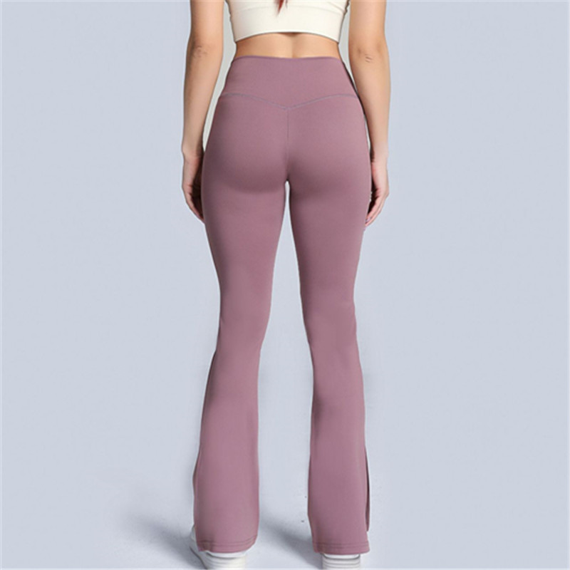 The ‘Perfect’ Yoga Pants Are 54% Off at Amazon