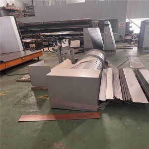 Escudo de metal de linha de produção de pulverização de aço inoxidável personalizado