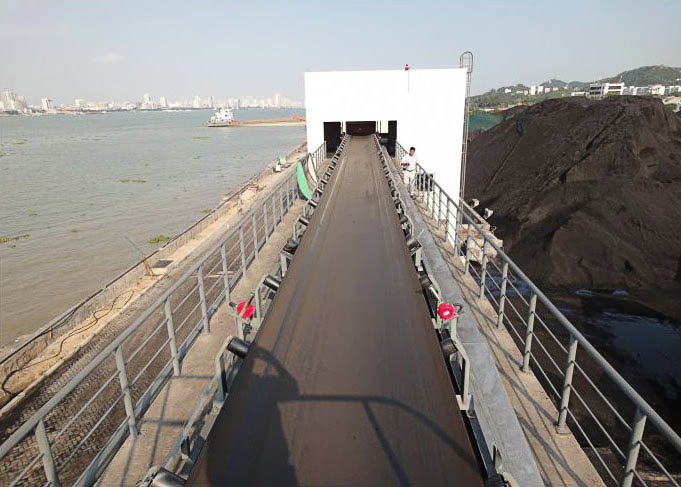 Terminal de charbon portuaire