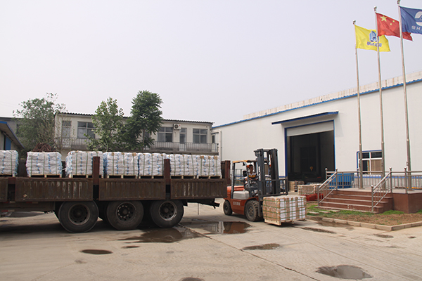 Rebar coupler cargo loading