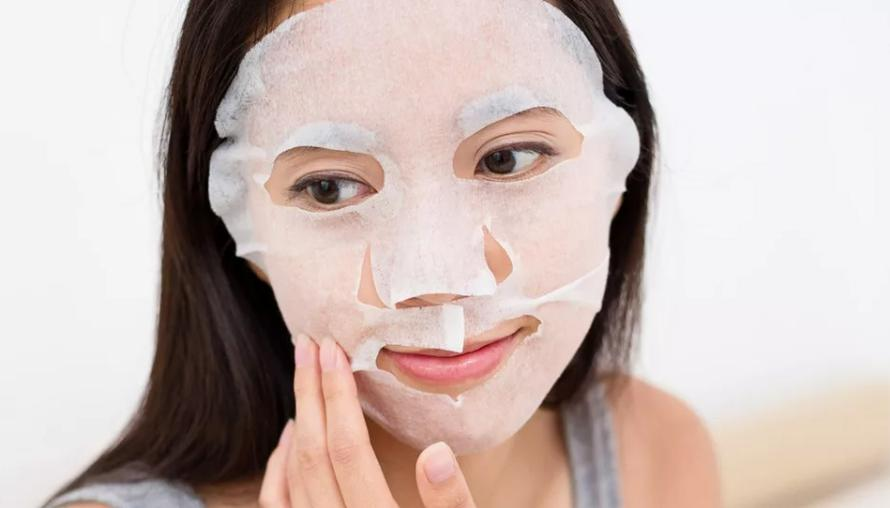 Facial mask base cloth: essential part of the facial mask