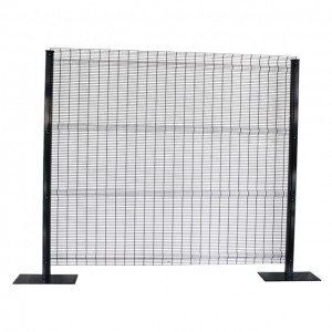 Factory wholesale Plastic Garden Fence Panels - Reasonable price for China Low Price Green Color PVC Coated Weld Iron Wire Mesh – Hua Guang