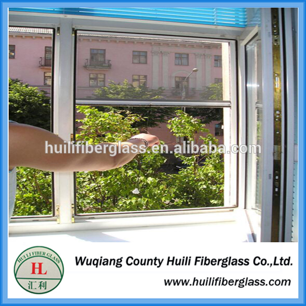 Chinese Professional High Strength Fiberglass Tube - Patio Enclosure Screen Wall Fiberglass Screen white color fiberglass window screen – Huili fiberglass