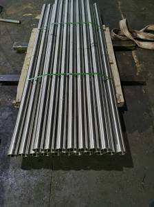 Non-magnetic pipes