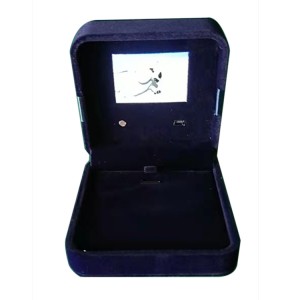 Kotak hadiah cincin perhiasan video LCD 2.4 2.8 inci yang mengagumkan dengan baterai yang dapat diisi ulang