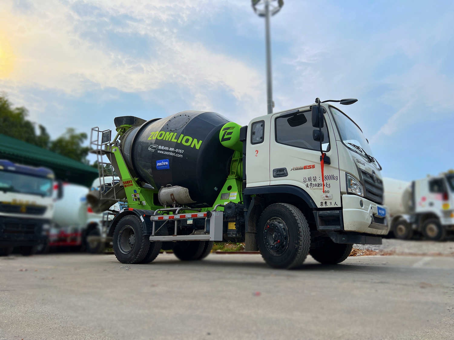 Maintenance Tips for Concrete Mixer Trucks: Ensuring Efficiency and Reliability