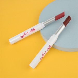 Rouge à lèvres mat de haute qualité Vegan Cosmetic Lipstick