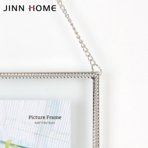 Cubierta de vidrio con marco de fotos de metal de 4 × 6 pulgadas con colgante de cadena
