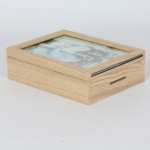 5×7 სურათის ჩარჩოები ორმაგი hinged MDF ხის მარცვლეულის ჩრდილის ყუთი შუშის წინა სადგამით ვერტიკალურად მაგიდის ზედაპირზე