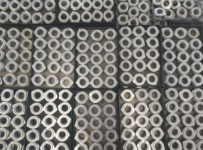 粉末冶金压实密度对产品的影响