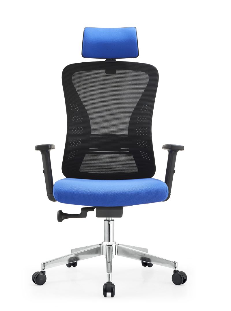 Ko top dizainers domā par biroja krēsliem?
