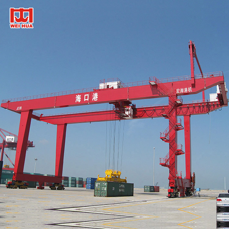 RMG double girder rail mounted container gantry crane is widely used in ports, railway terminal,container yard for load, unload,transfer and stack the container.