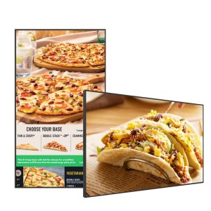 32 43 50 55-palcová ultratenká nástenná reklamná digitálna tabuľa s digitálnym nápisom v reštaurácii