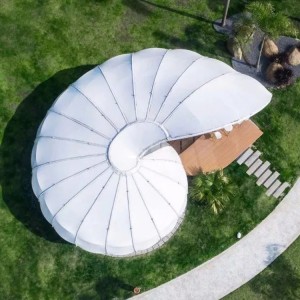 Müşteri salyangoz şeklindeki otel tesisi kubbe çadır evi