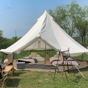 Luxe canvas yurt bell-tent