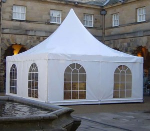 خيمة سرادق فاخرة للحفلات 3X3 4X4 5X5 10X10 خيمة معبد خارجية من القماش السداسي مع مظلة مقاومة للماء