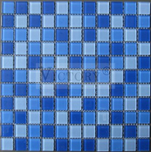 Placi de mozaic verde Placi de mozaic roșii Placi de mozaic albastru Placi de mozaic colorate Placi de mozaic mici Grosime pătrată Mozaic de sticlă de 4 mm pătrat albastru închis pentru design SPA Fabrica Foshan Placi de mozaic de cristal colorate ieftine