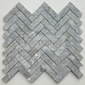 Мозаик со инкрустирана бакарна лента бела/сива шевронен мермерна камена плочка
