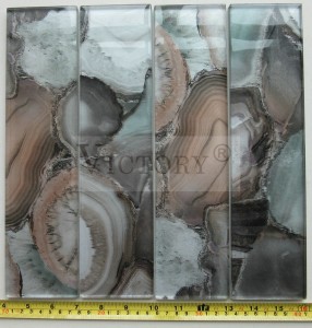 Azulejo de vidro branco projetado com arte mais recente para decoração de parede 75X300mm Retângulo de vidro laminado Mosaico de cozinha Azulejo de vidro com designs de mármore de ágata branca mais vendido