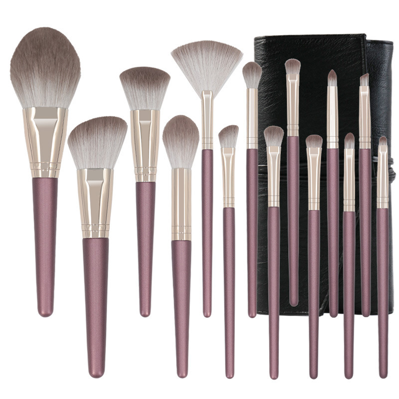 MAKEUP BRUSH HYGIENE TIPS FOR YOU AND YOUR CLIENTS