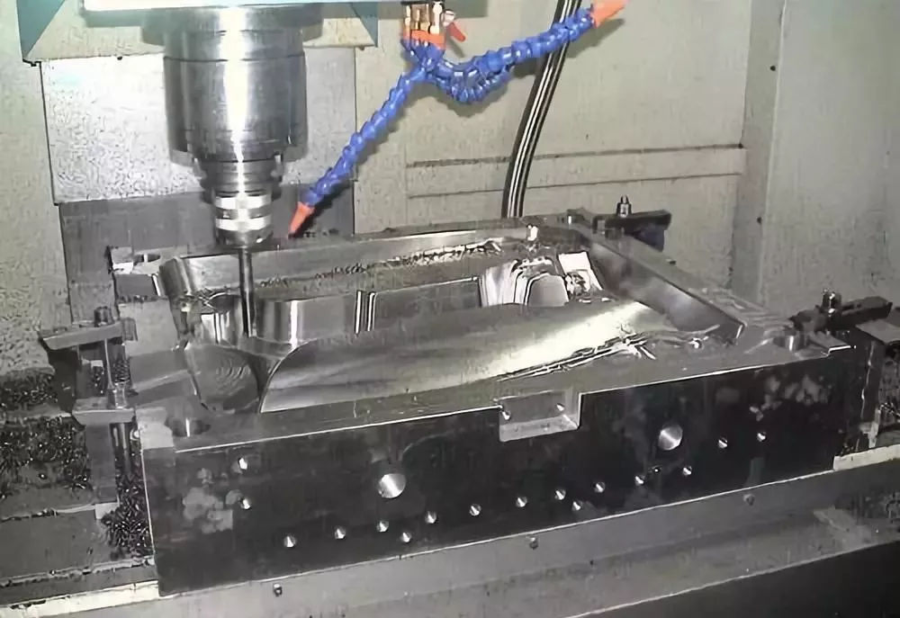 How Does The CNC Machining Center Improve The Surface Finish?