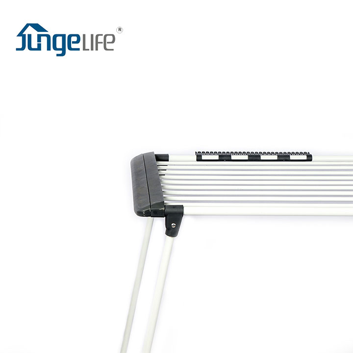 Retractable Clothes Drying Rack