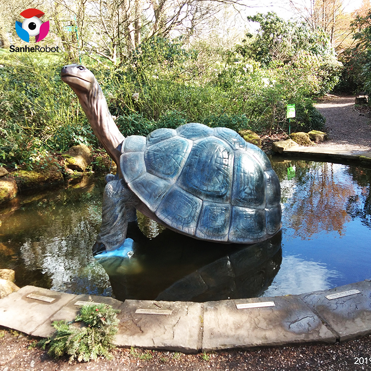Life size Outdoor Fiberglass animal statue simulation tortoise Featured Image