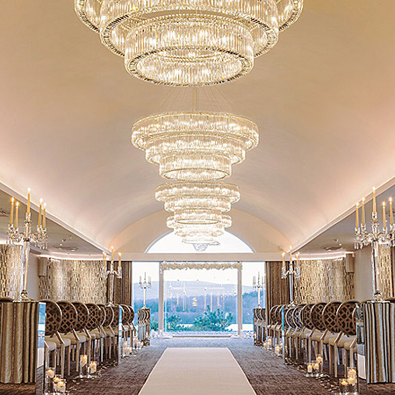 How to Choose Proper Chandelier for a Banquet Hall?