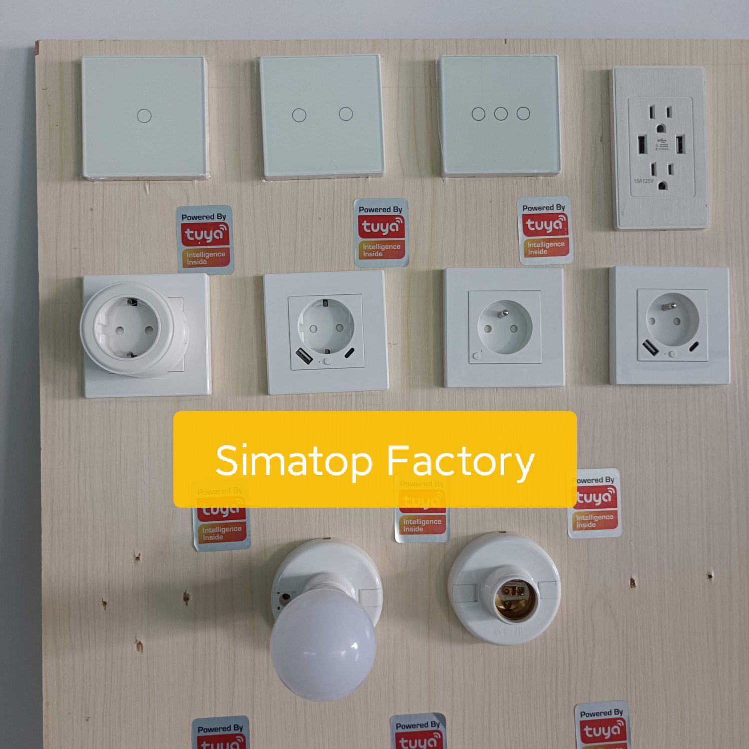 A new smart wall socket with Type C ,energy monitor function
