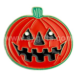 Spille e distintivi personalizzati per Halloween