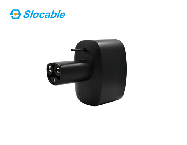 http://cdnus.globalso.com/slocable/Slocable-CCS1-to-TPC-Tesla-Charger-Adapter-Plug.jpg