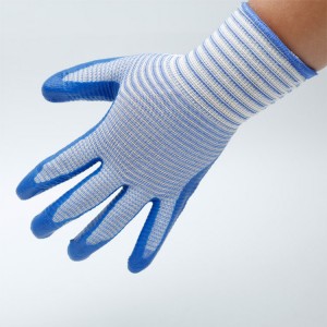 Bezšvové pracovné rukavice z nylonového úpletu potiahnuté nitrilom, záhradné rukavice