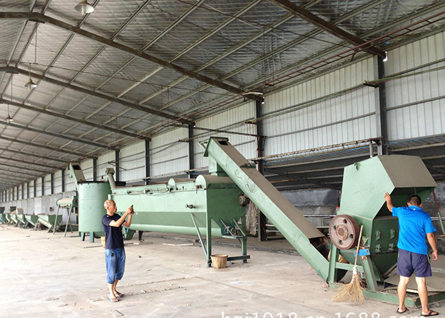 Discount wholesale Tire Pyrolysis Machine - waste PET Bottle plastic film Washing Plants – Suyuan Lanning