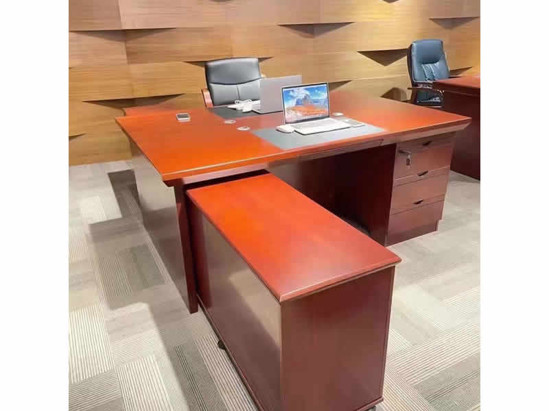 Madison Liquidators Unveils Stylish and Functional Office Furniture Set