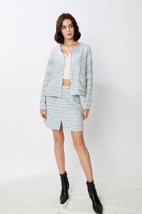 ʻO ke ʻano o Chanel Tweed Suit Cardigan & Skirt