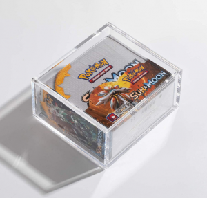 wholesale cartes d'évolution en carton affiches de booster de carte ensemble de base présentoir de boîte de booster de pokemon en acrylique transparent avec couvercle magnétique