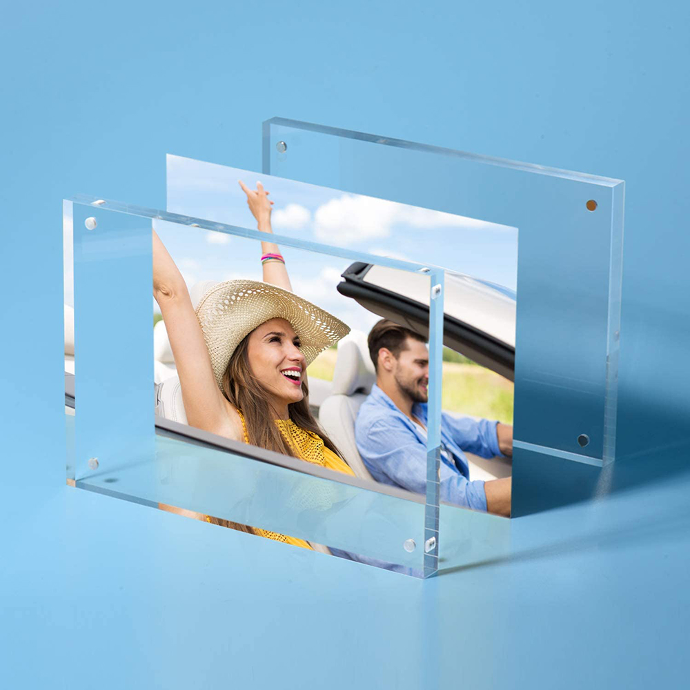 नि: शुल्क स्थायी एक्रिलिक चुम्बकीय फ्रेम Plexiglass मेमोरी फोटो प्रदर्शन