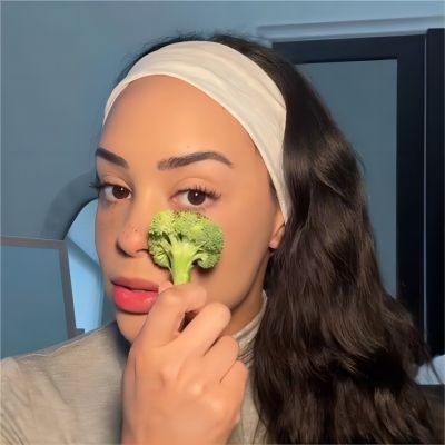 Tiktok’s Newest Trend Is The “Broccoli Freckle Make-Up”!